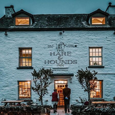 The Hare & Hounds Inn Bowland Bridge المظهر الخارجي الصورة